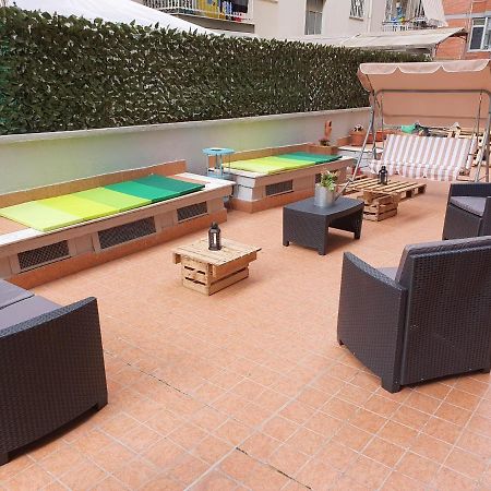 @Home Napoli Экстерьер фото