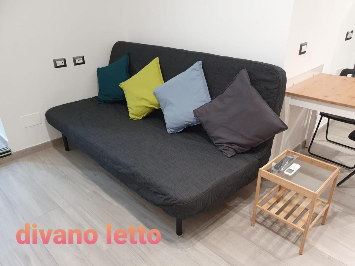 @Home Napoli Экстерьер фото
