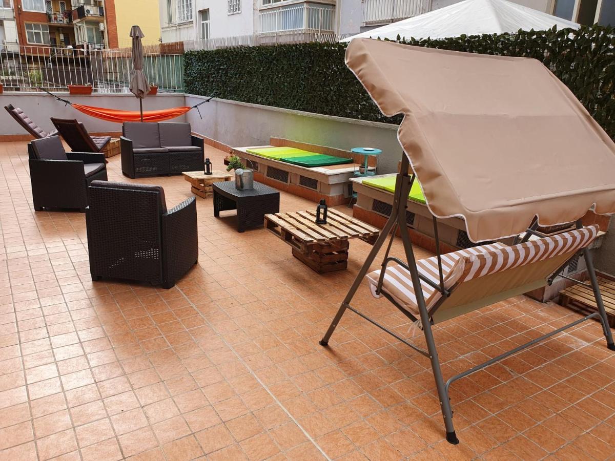 @Home Napoli Экстерьер фото
