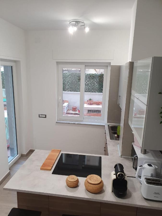 @Home Napoli Экстерьер фото