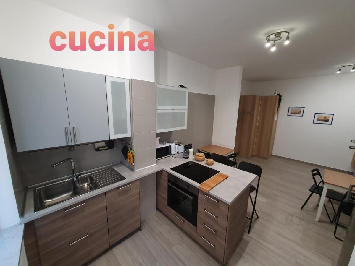 @Home Napoli Экстерьер фото